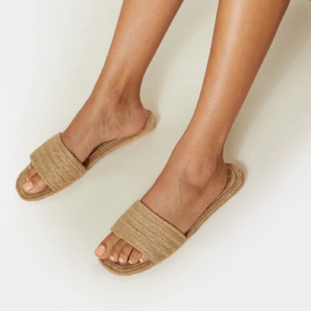 ❤️‍🔥BNIB PrettyLittleThing Espadrille Sandal Sz 8/39❤️‍🔥